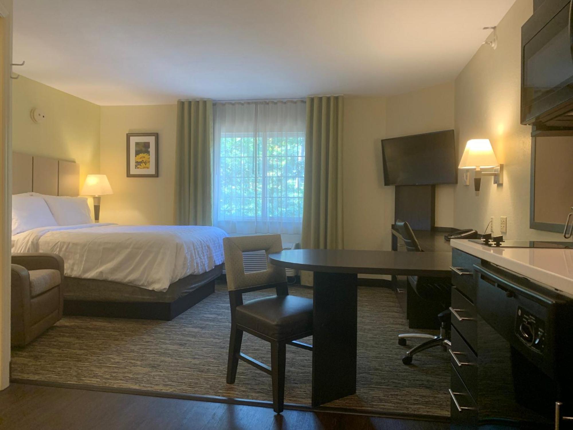 Candlewood Suites Raleigh Crabtree By Ihg Eksteriør billede