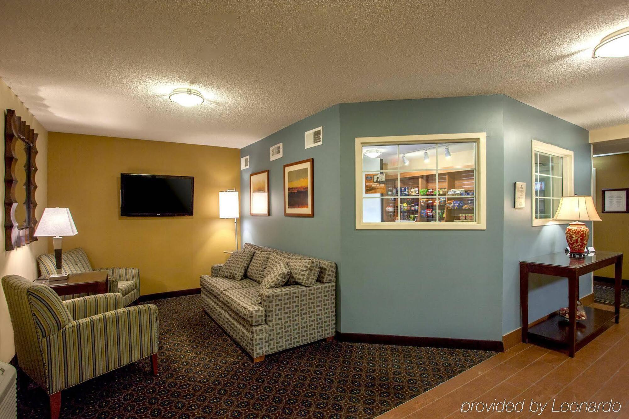 Candlewood Suites Raleigh Crabtree By Ihg Eksteriør billede