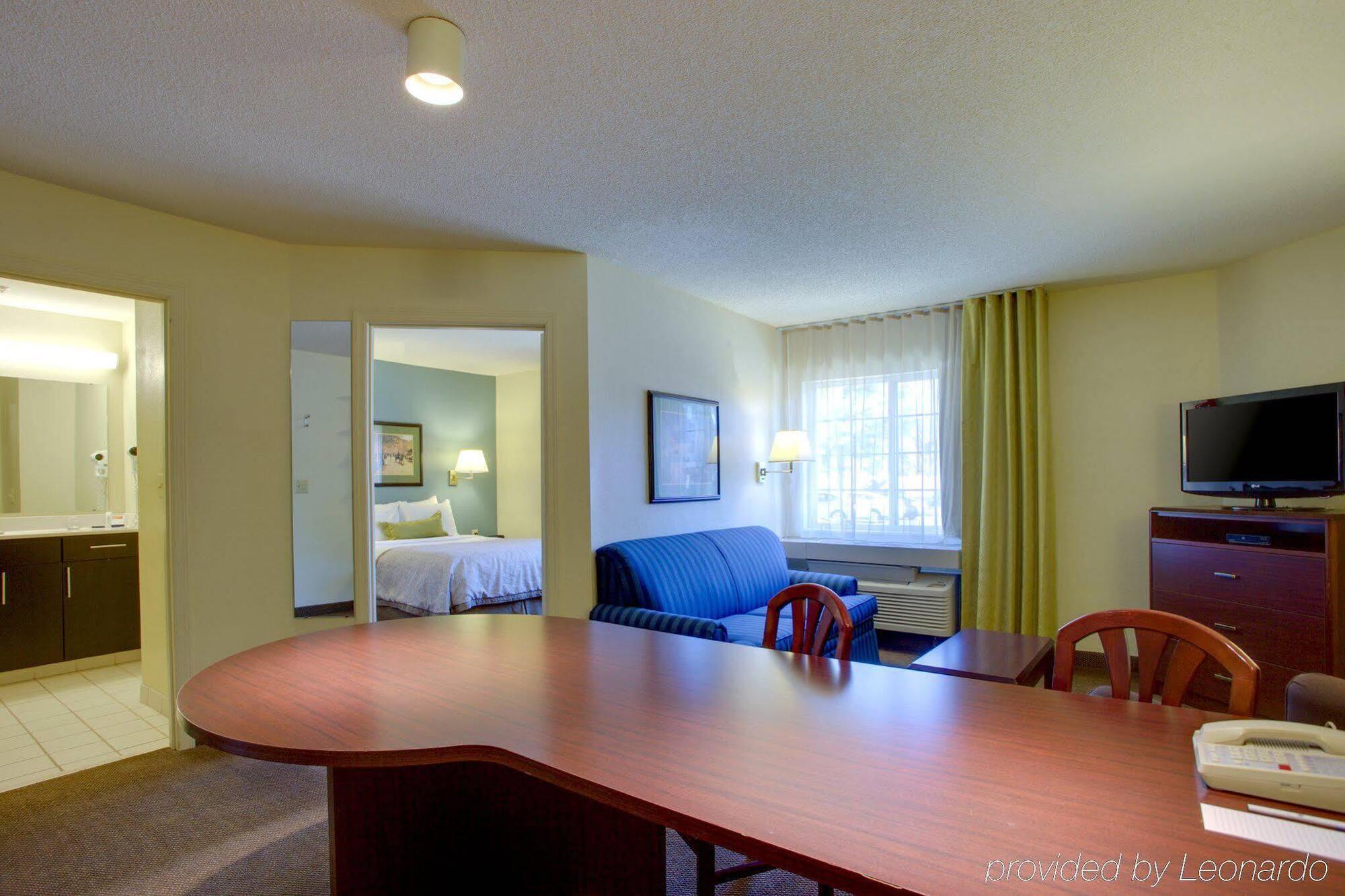 Candlewood Suites Raleigh Crabtree By Ihg Eksteriør billede